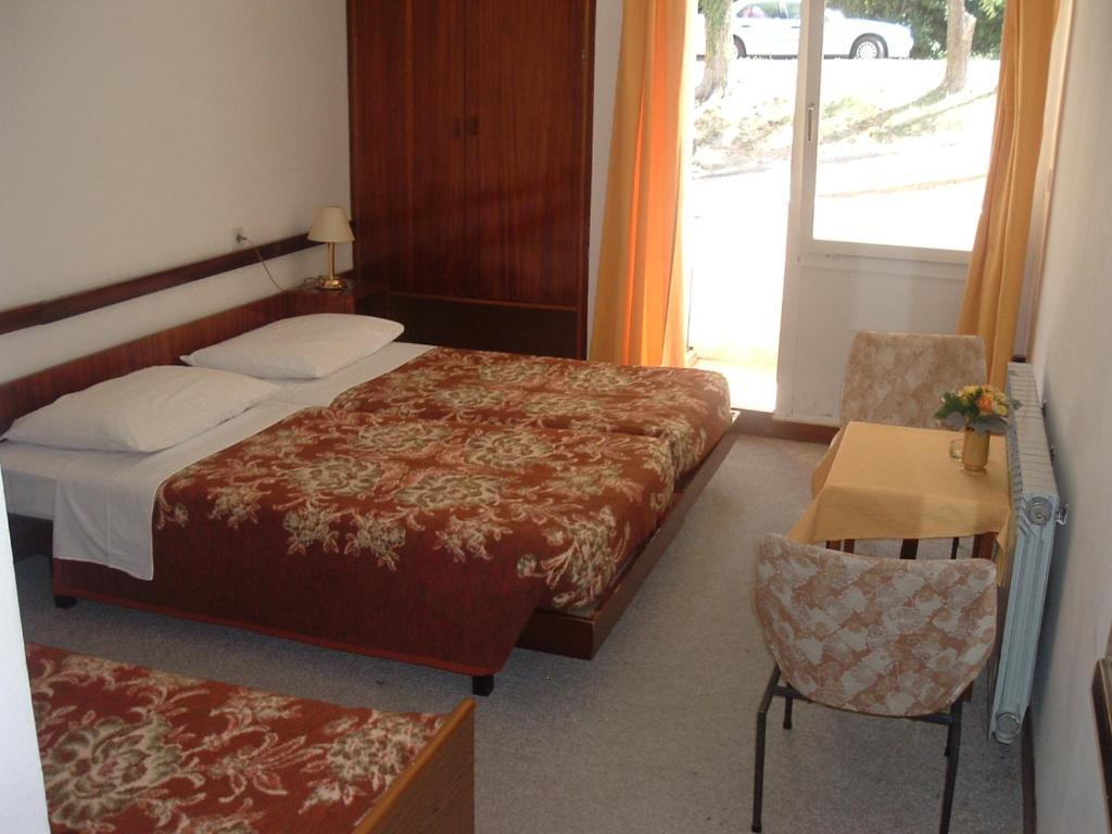 Depadansa Marina & Primorka Hotel Omišalj Стая снимка