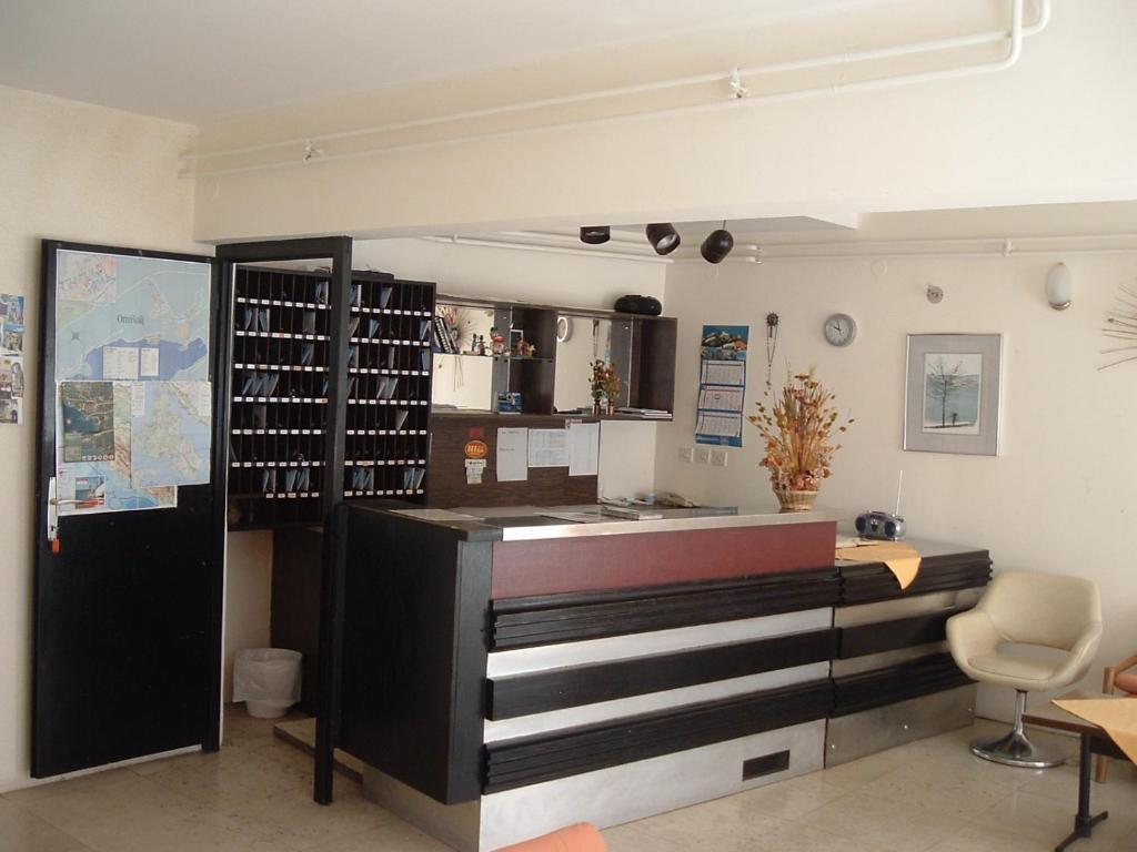 Depadansa Marina & Primorka Hotel Omišalj Стая снимка