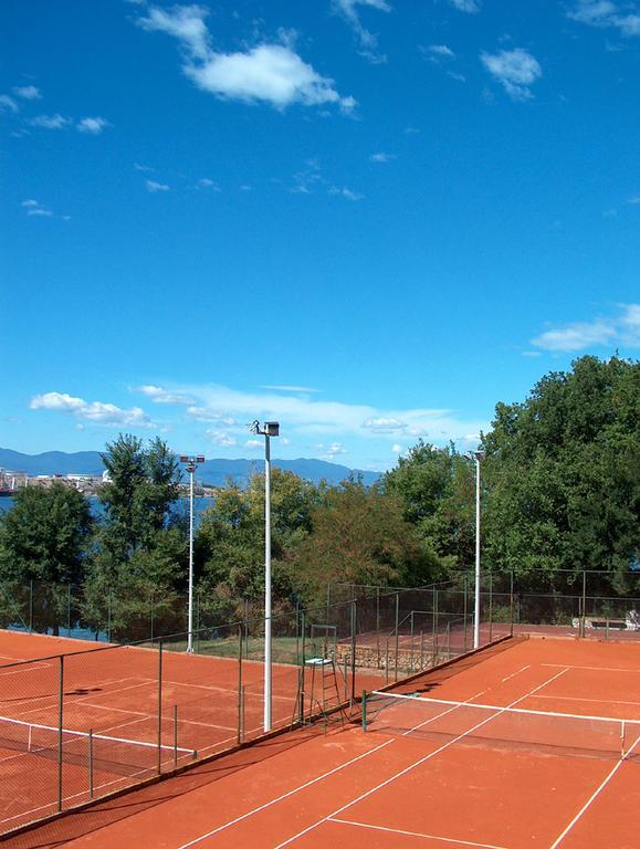 Depadansa Marina & Primorka Hotel Omišalj Екстериор снимка