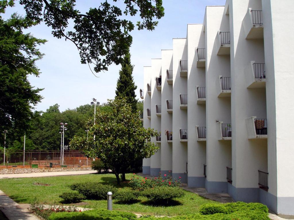 Depadansa Marina & Primorka Hotel Omišalj Екстериор снимка